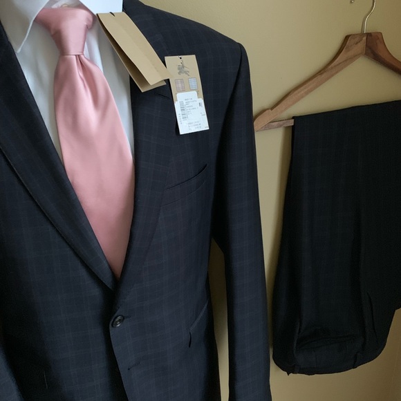 NWT Mens Burberry 2-piece suit Navy Millbank 44R - Picture 2 of 8